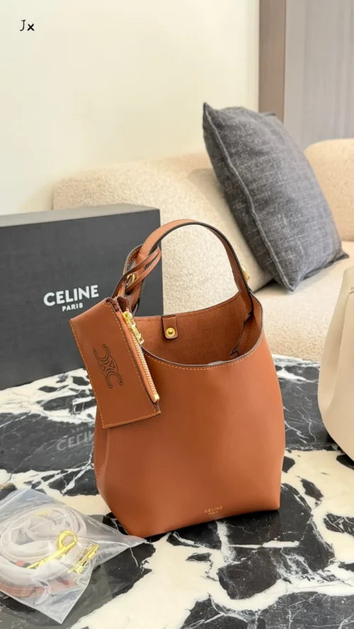 Celine Calfskin Wallet 19x11.5x18cm