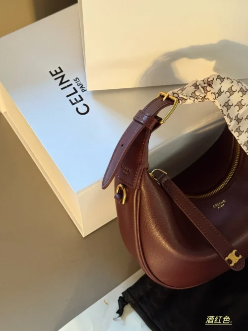 Celine Crossbody Bag Style 0122