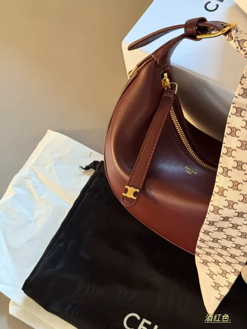 Celine Crossbody Bag Style 0122