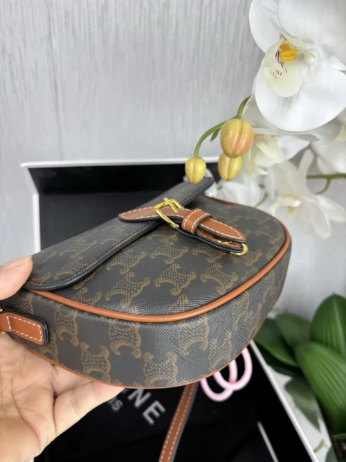 Celine Saddle Bag Style 0132