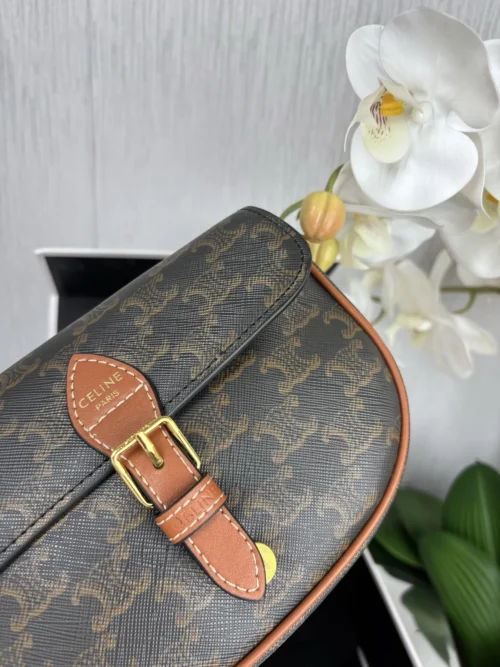 Celine Saddle Bag Style 0132