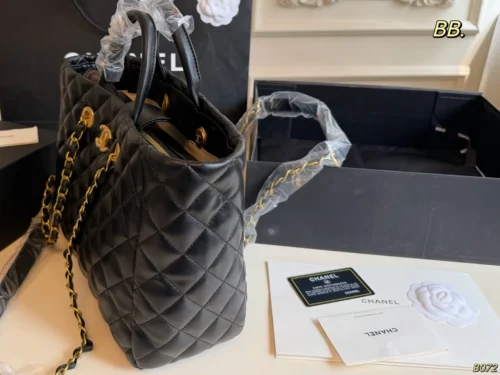 Chanel Classic Flap Quilted Tote Bag Style 0007