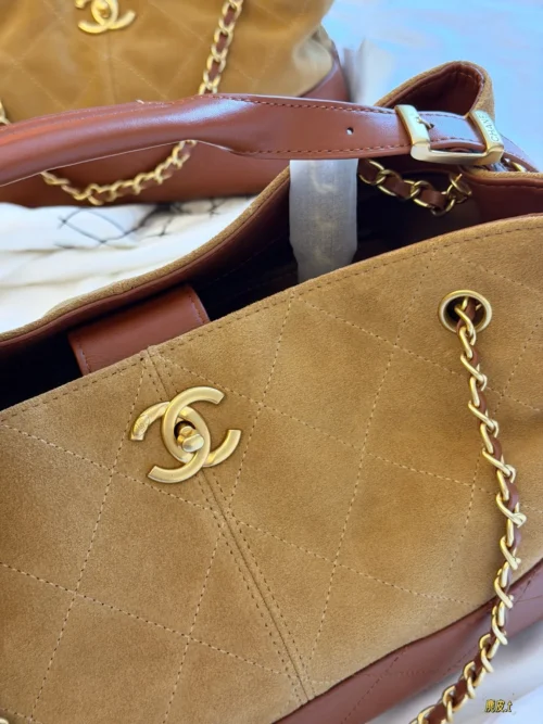 Chanel Suede Bag Style 0120