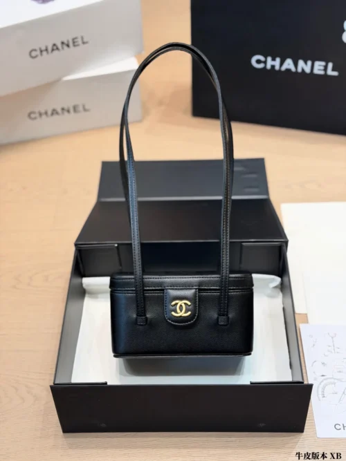 Chanel Vanity Black Calfskin Vanity Bag