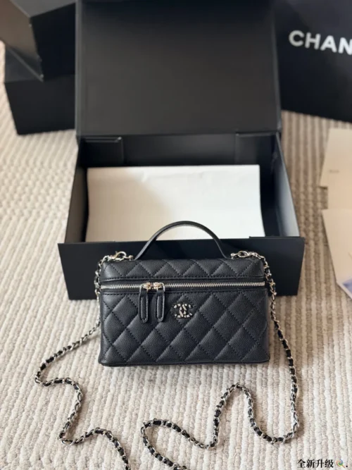 Chanel Classic Flap Quilted Leather Vanity Bag Style 0186