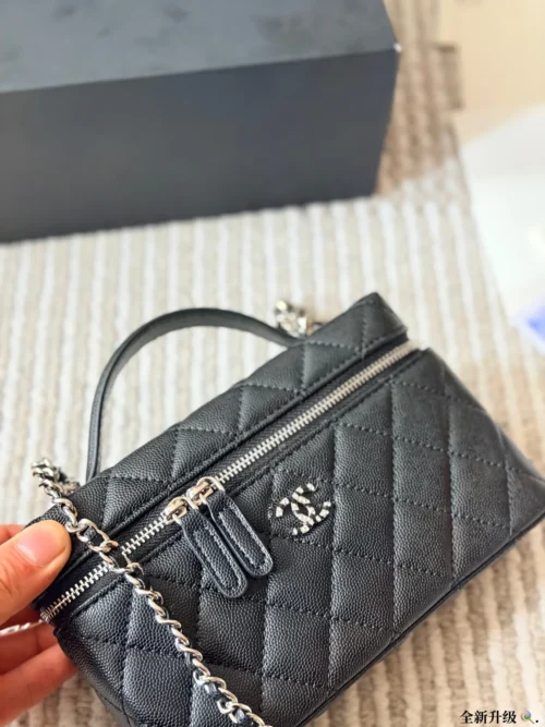 Chanel Classic Flap Quilted Leather Vanity Bag Style 0186