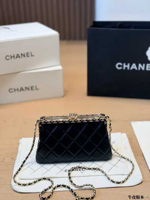 Chanel Classic Flap Black Quilted Calfskin Wallet