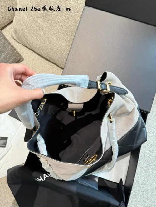 Chanel Gray Calfskin Bag Style 0224