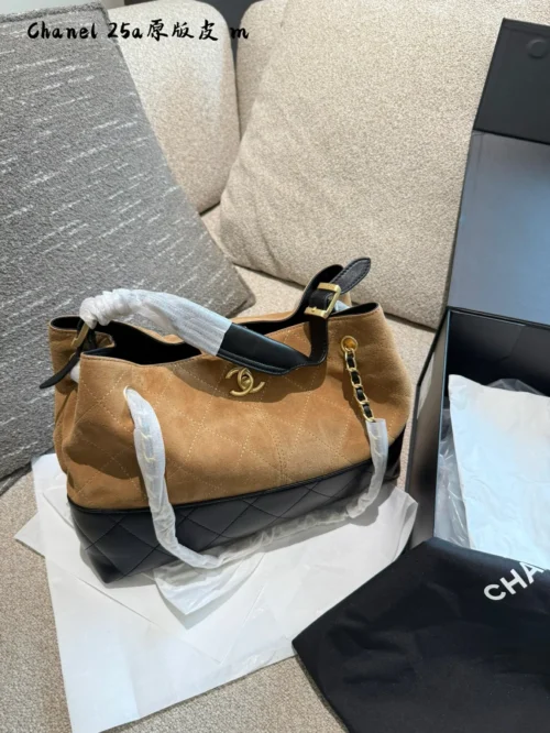 Chanel Gray Calfskin Bag Style 0224