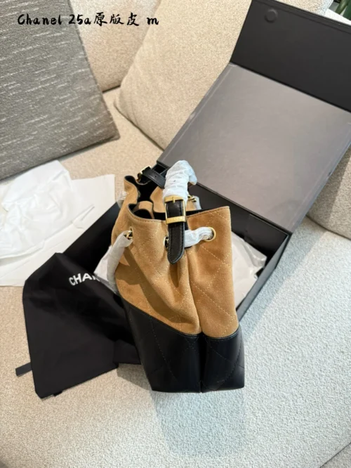 Chanel Gray Calfskin Bag Style 0224