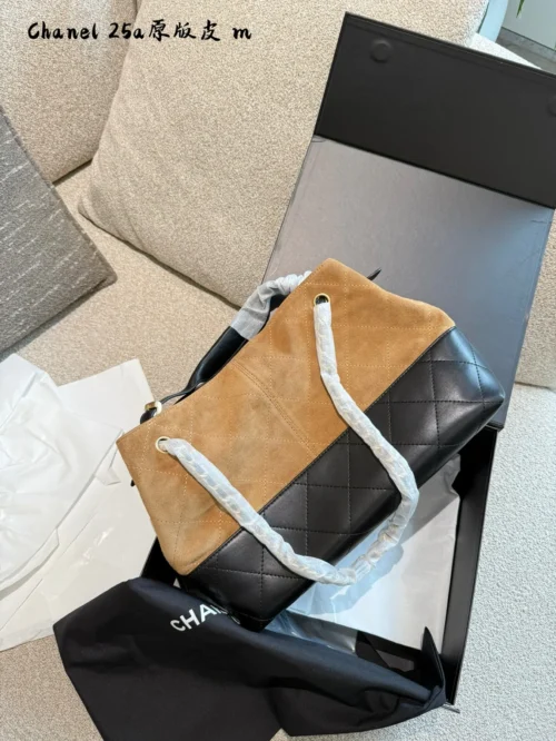 Chanel Gray Calfskin Bag Style 0224