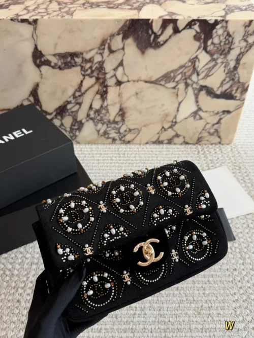 Chanel Chain Bag Style 0230