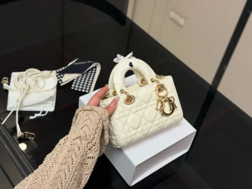 Dior Lady Dior Lambskin Bag Style 0027