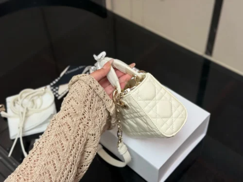 Dior Lady Dior Lambskin Bag Style 0027