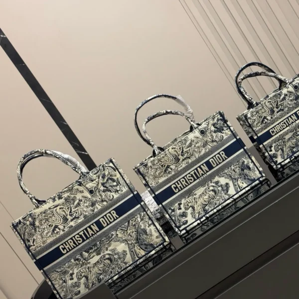 Dior Book Tote Tote Bag Style 0029