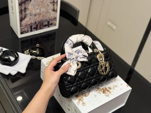 Dior Lady Dior Lambskin Bag Style 0033