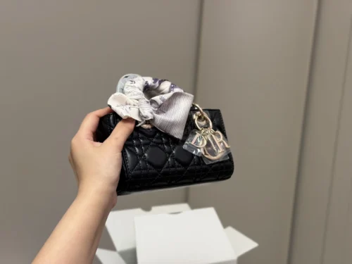 Dior Lady Dior Lambskin Bag Style 0033