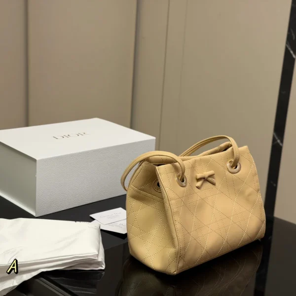 DIOR0035-01 Dior Bag