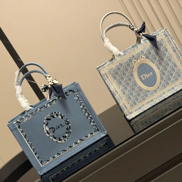 Dior Book Tote Tote Bag Style 0039