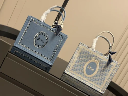 Dior Book Tote Tote Bag Style 0039