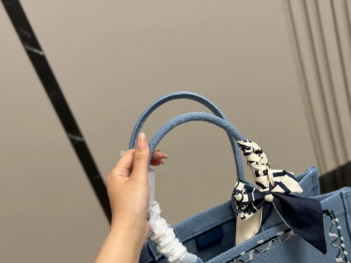Dior Book Tote Tote Bag Style 0039