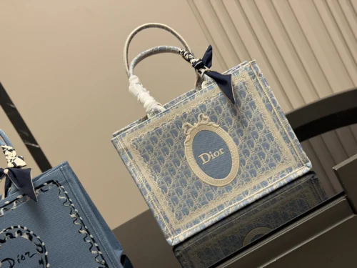 Dior Book Tote Tote Bag Style 0039