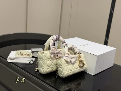 Dior Lady Dior Lambskin Bag Style 0041