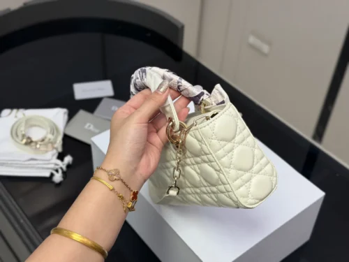 Dior Lady Dior Lambskin Bag Style 0041