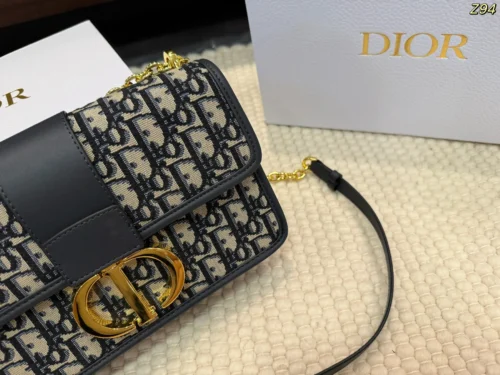 Dior Oversized Bag Style 0099