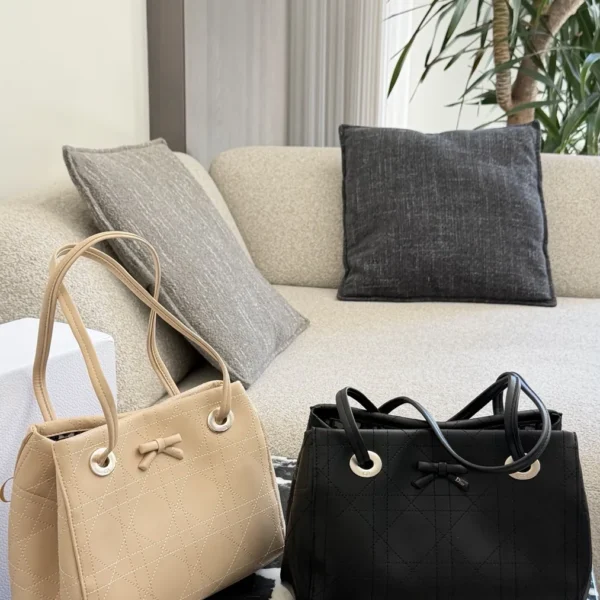 DIOR0146-01 Dior Quilted Tote Bag