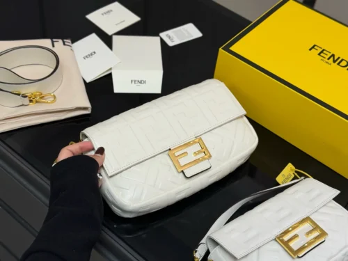 Fendi Baguette Leather Bag Style 0029