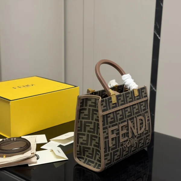 Fendi Tote Bag Style 0035