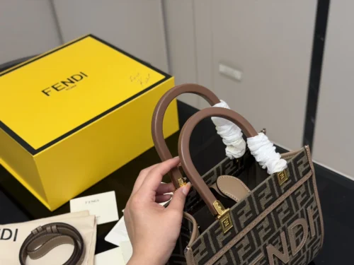 Fendi Tote Bag Style 0035