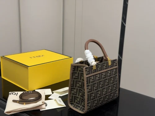 Fendi Tote Bag Style 0035