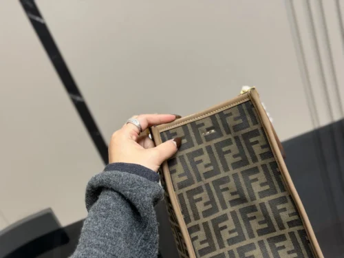 Fendi Tote Bag Style 0037