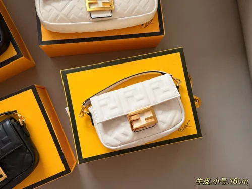Fendi Baguette Bag Style 0044