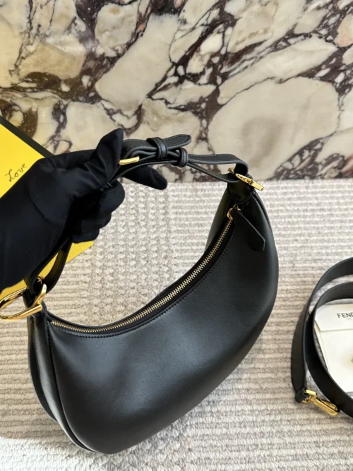 Fendi Leather Hobo Bag Style 0053