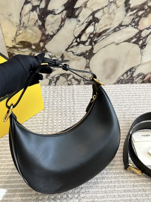 Fendi Leather Hobo Bag Style 0053