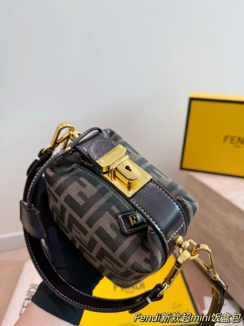 Fendi Bag Style 0086