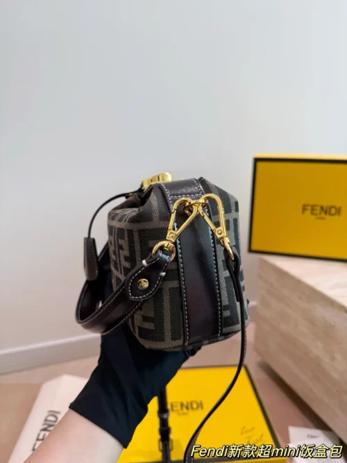 Fendi Bag Style 0086