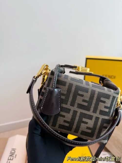 Fendi Bag Style 0086