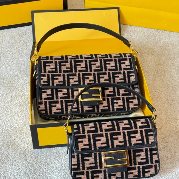 Fendi Baguette Bag Style 0101