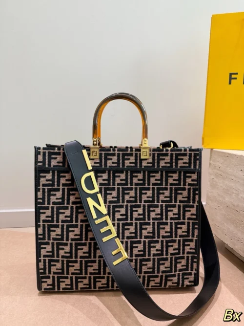 Fendi Tote Bag Style 0110