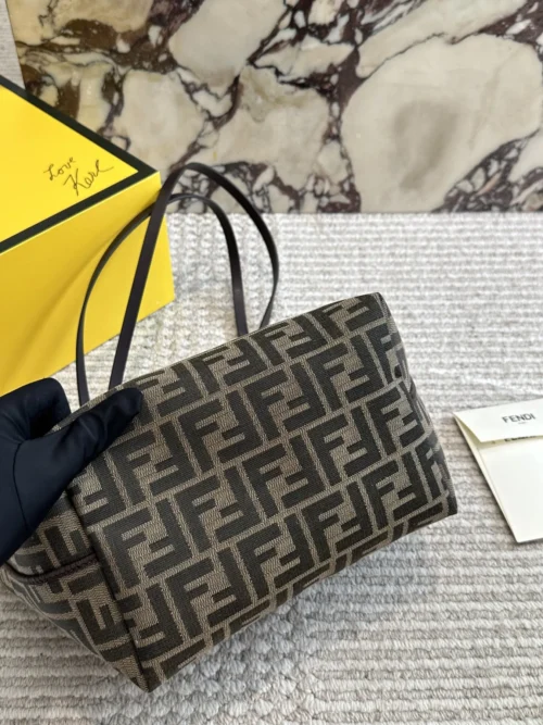 Fendi Tote Bag Style 0148