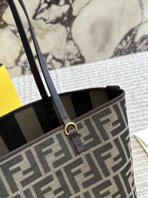 Fendi Tote Bag Style 0148