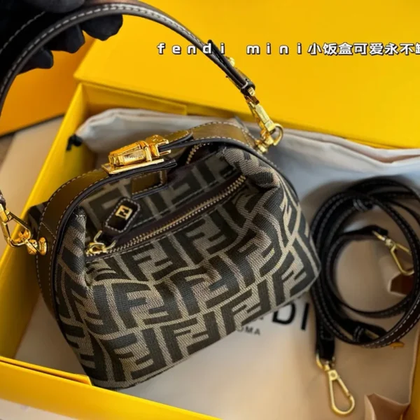 Fendi Bag Style 0152