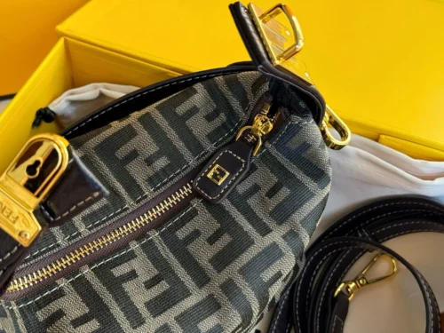 Fendi Bag Style 0152