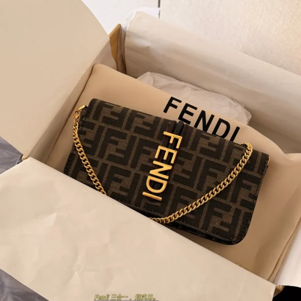 Fendi Wallet Style 0153