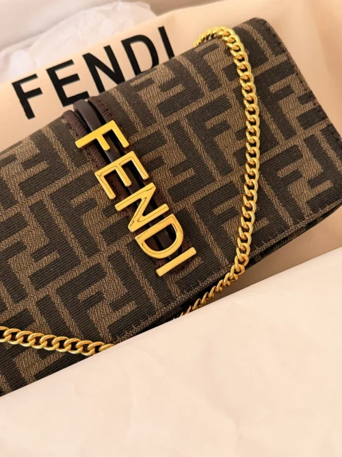 Fendi Wallet Style 0153