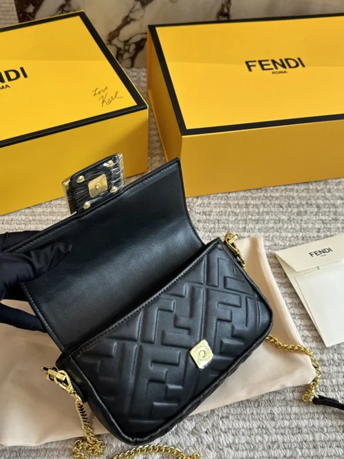 Fendi Baguette Leather Bag Style 0158